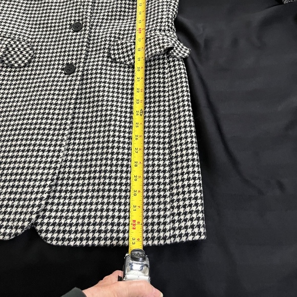 BCBG Houndstooth wool blend coat, Size SM. - Picture 10 of 16